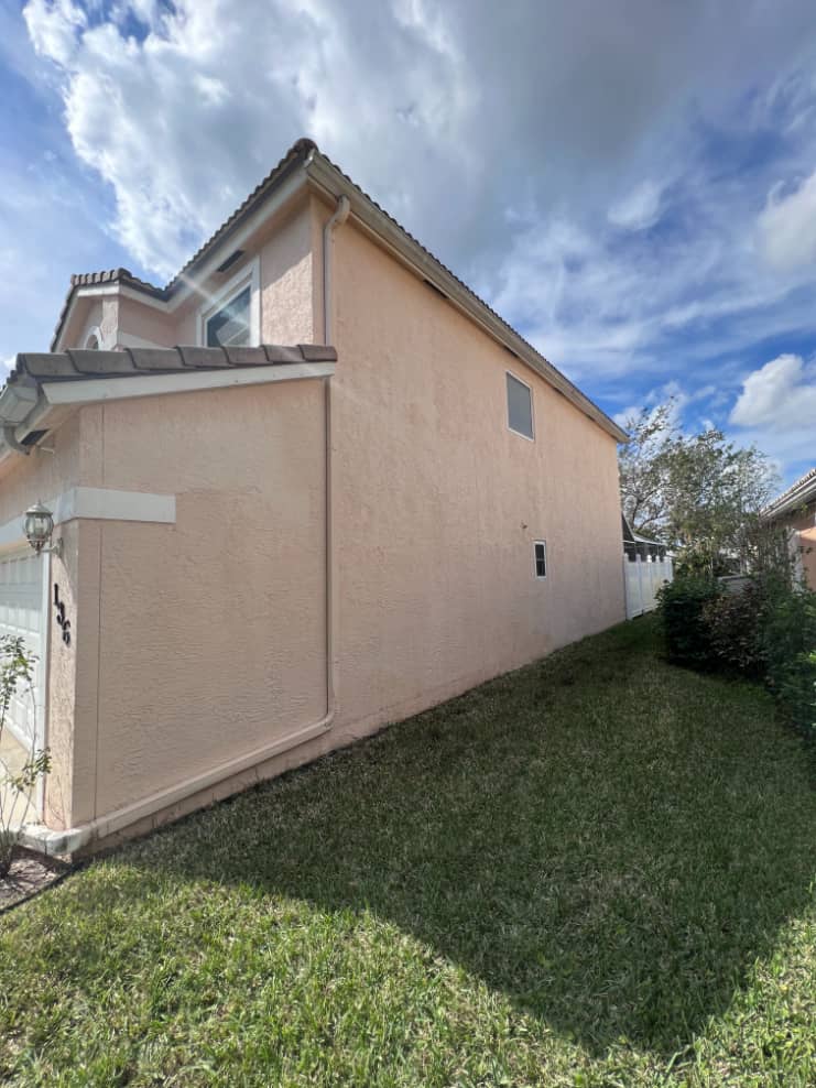 House washing naples