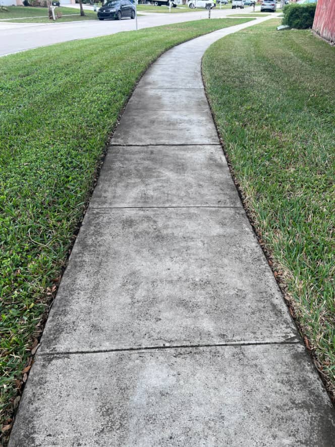 Sidewalk cleaning naples