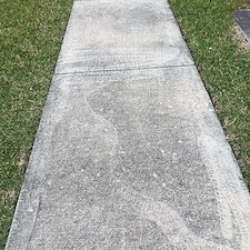 Excellent-Sidewalk-Cleaning-in-Palm-Beach-Gardens-Florida 1